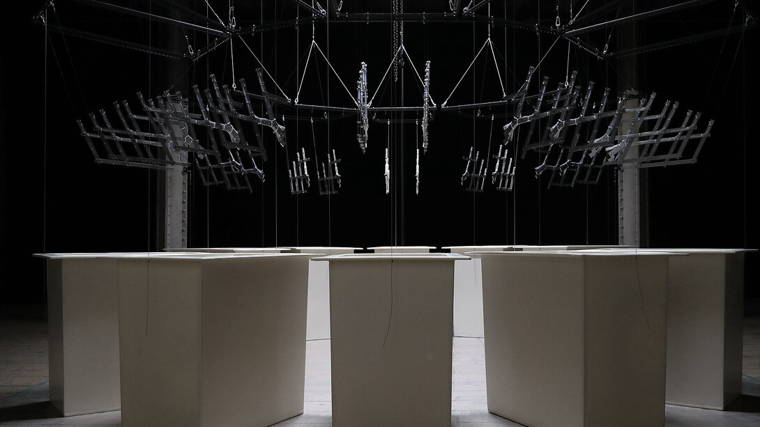 From Dust to Glitter, or How a Crystal Chandelier Grows. Courtesy of Schloss Pillnitz