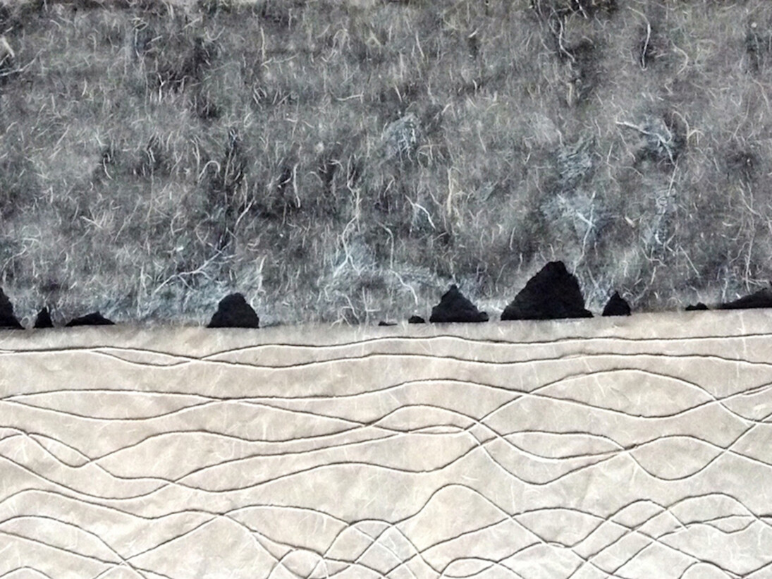 Manuel Valencia Alonso, Islado 15, 2014, Técnica mixta sobre papel de arroz de Xuan, hecho a mano, 70 x 140 cm. Courtesy of Galería Miguel Marcos