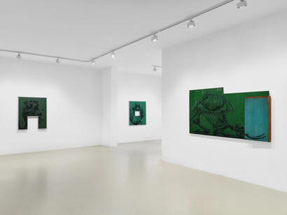 Roa, Dum anima est spes est, exhibition view. Courtesy of Keteleer Gallery