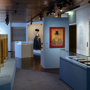 K-Beauty. Korean beauty, story of a phenomenon, exhibition view. Courtesy of Musée Guimet