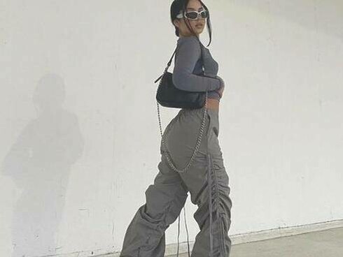 Streetwear in a sporty and casual attire