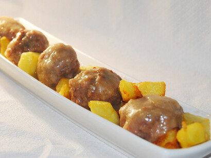 Albóndigas en salsa