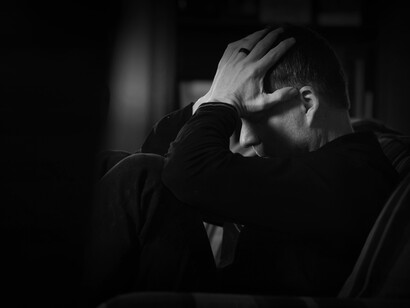 ¿Qué le está pasando a nuestra generación? Me pregunto al escuchar sus vidas y al mirar un poco la mía