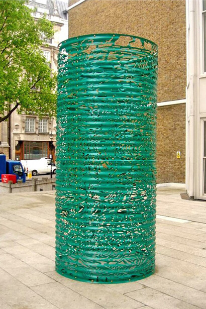  Karen Tang, Four Green Horsemen, 2006, Courtesy of the artist and Vitrine