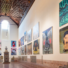 Manuela Solano, Alien queen / Paraíso extraño, vista de exhibición. Cortesía del Centro Andaluz de Arte Contemporáneo
