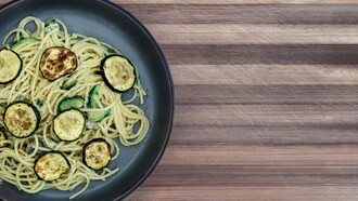 La Pasta di Gragnano è un prodotto alimentare - ottenuto dall'impasto della semola di grano duro con acqua della falda acquifera locale - prodotto su tutto il territorio del comune di Gragnano. Da ottobre 2013, a livello europeo, la denominazione "Pasta di Gragnano" è stata riconosciuta indicazione geografica protetta (IGP)