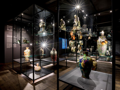 From East and West. Courtesy of Keramiekmuseum Princessehof