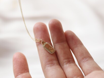 Mini Mini Jewels, Dog Tag