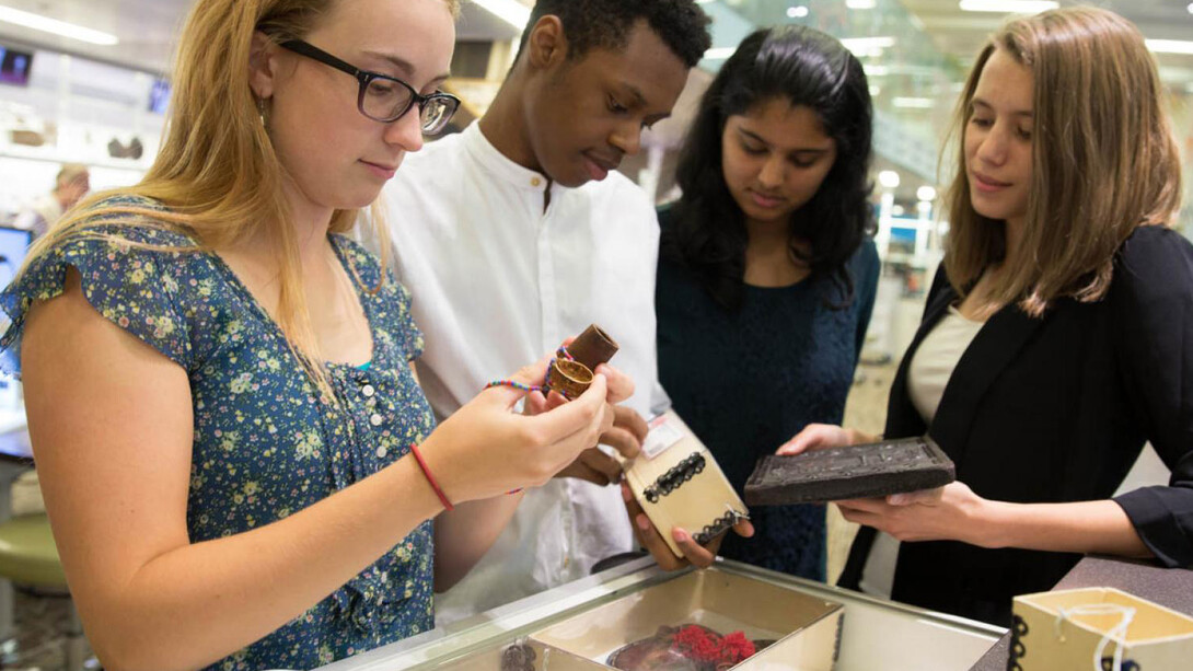 The Coralyn W. Whitney Science Education Center. Courtesy of Smithsonian's National Museum of Natural History