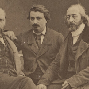 Group Portrait of Alphonse Poitevin, Ernest Lacan and Léon Vidal, 1861 - 1868, pigment process with ferric chloride and tartaric acid, (single or double transfer), 8,9 x 6,0 cm. Courtesy of Daniel Blau gallery (detailed)