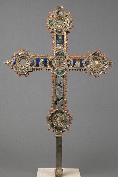 Heavenly Bodies. Courtesy of Metropolitan Museum of Art