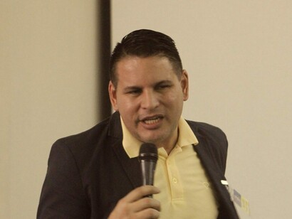 Fabricio Alvarado: el periodista y antiguo predicador de una iglesia evangélica encabeza las encuestas