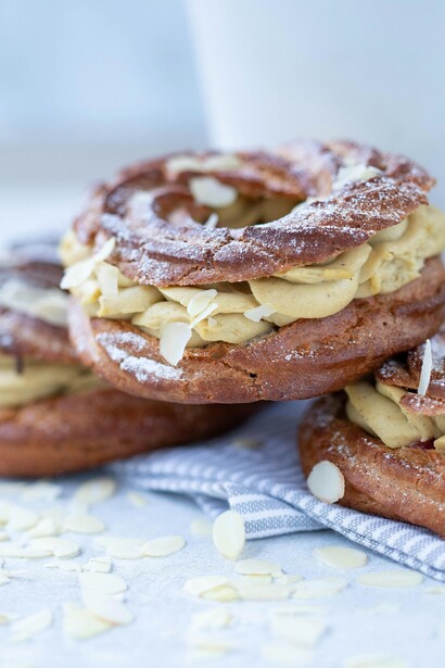 Una volta cotta, la pasta choux deve risultare asciutta e croccante all’esterno, per evitare che collassi