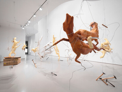 Bruce Nauman, Begin again, exhibition view. Courtesy of Sperone Westwater Gallery