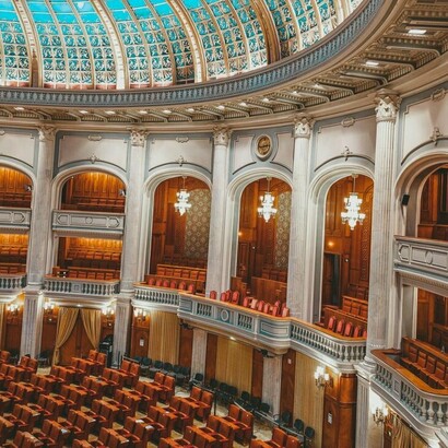 A gênese de O Príncipe é inseparável do contexto convulsivo da Itália renascentista, fragmentada em cidades e estado e dilacerada por intrigas internas e invasões estrangeiras


