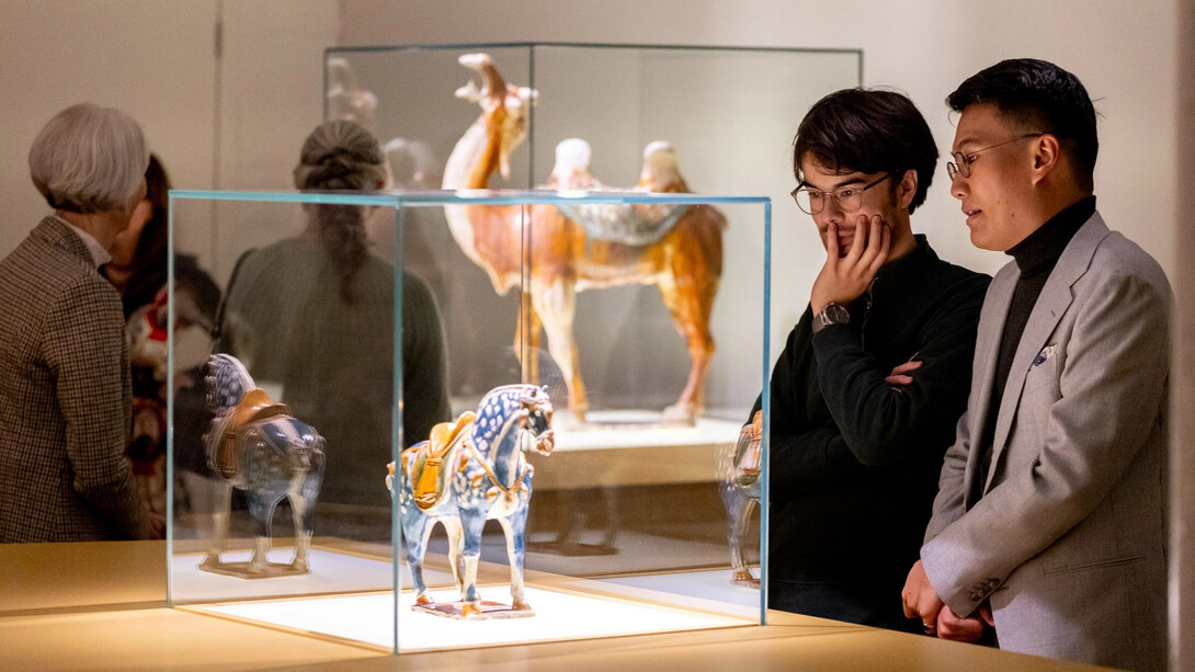 Wu Zetian, the only female emperor of China, exhibition view. Courtesy of Keramiekmuseum Princessehof