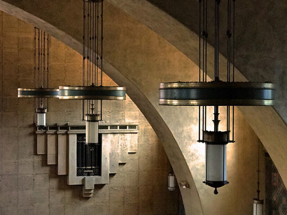 Imperial Western, interno