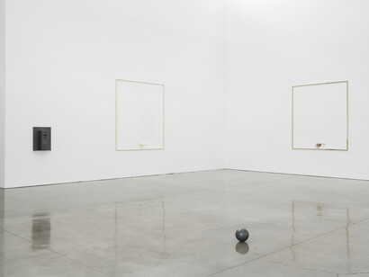 Adam McEwen, Nighthorses, Installation View, 2018, Artwork © Adam McEwen. Photography by Jeff McLane. Courtesy Gagosian.