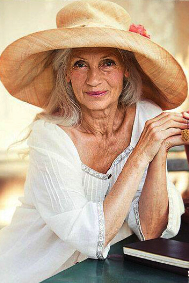 Una donna senza tempo