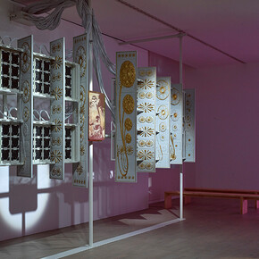 Holly Herndon and Mat Dryhurst, Starmirror, exhibition view. Courtesy of Kunstsammlung Nordrhein-Westfalen