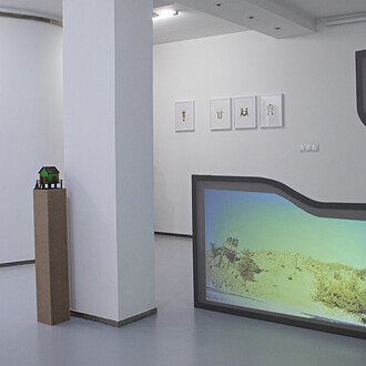 Espacio, luz y orden. Courtesy of Galería José de la Fuente