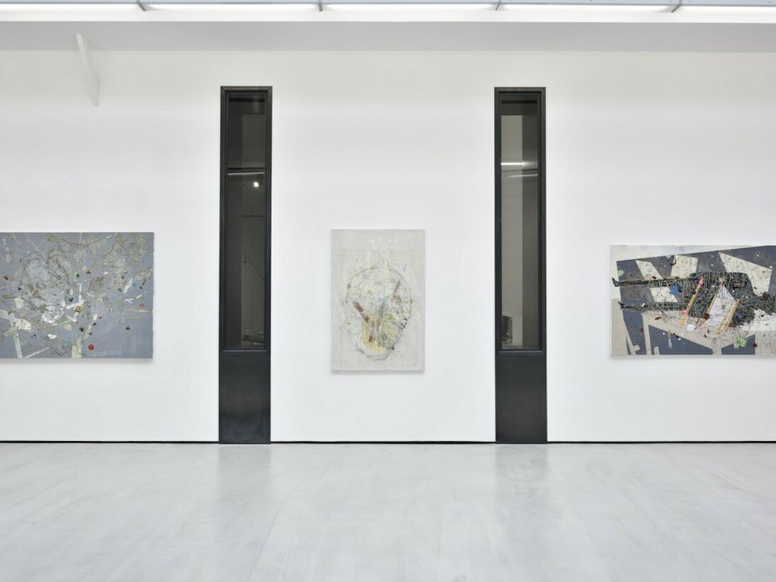 Sur vous je crache la peinture, Exhibition view. Courtesy of Galerie Christophe Gaillard