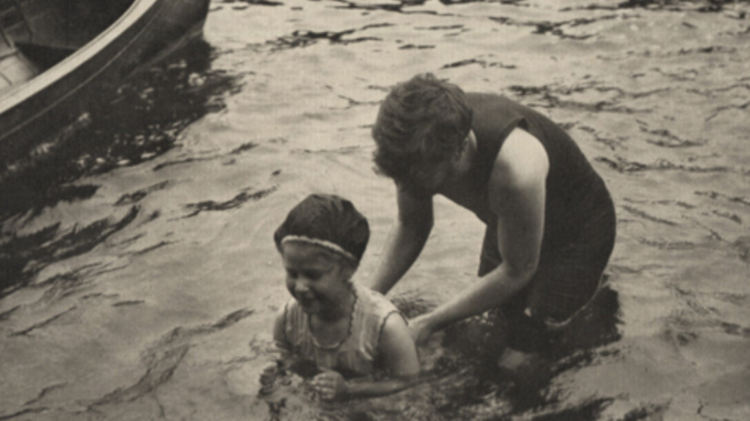 Alfred Stieglitz. Courtesy of Robert Mann Gallery