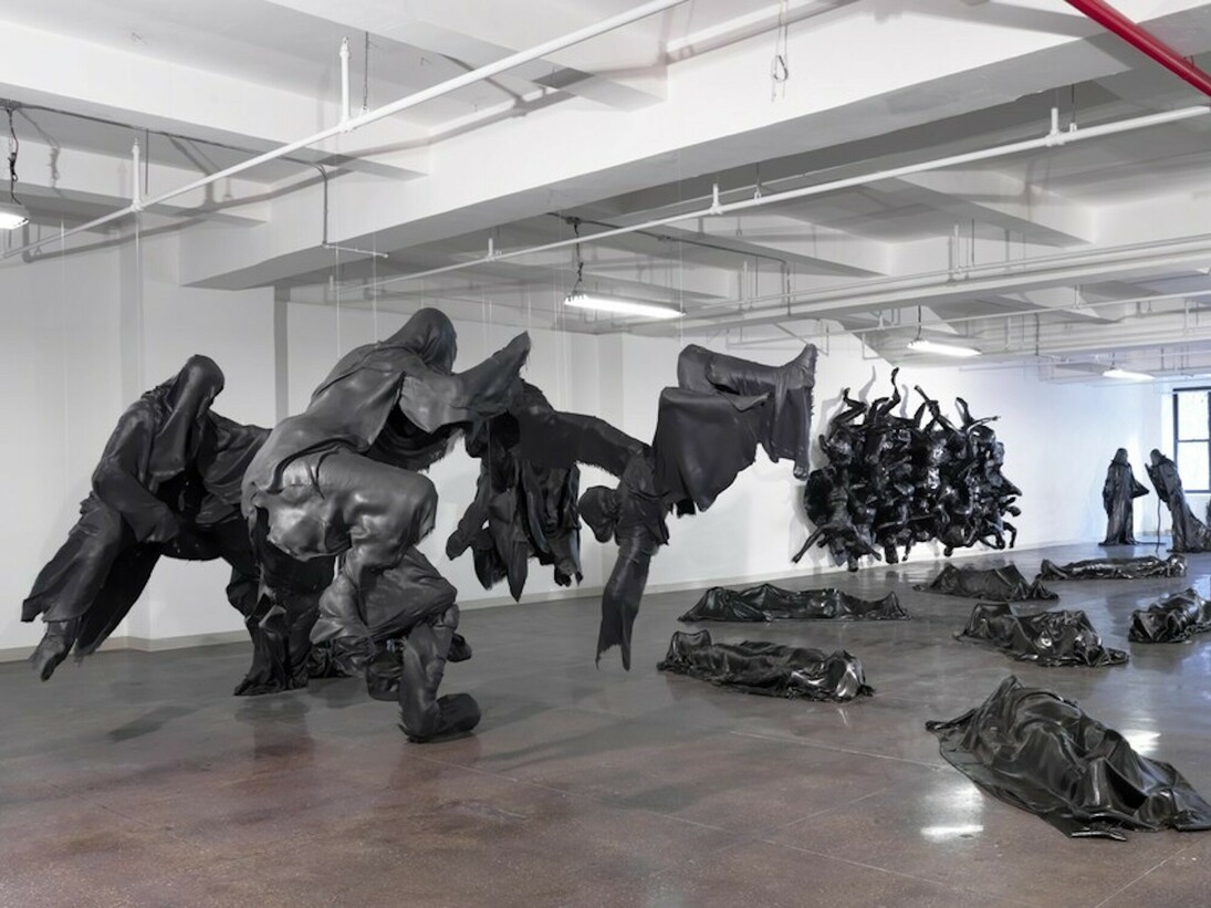 Robert Morris, Exhibition view. Courtesy of Castelli Gallery