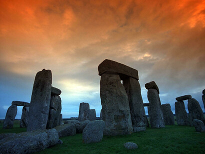 Amanecer en Stonehenge, Reino Unido