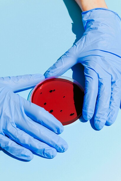 Carne in laboratorio. Scienza e sostenibilità: il ruolo della carne coltivata nel futuro dell'alimentazione
