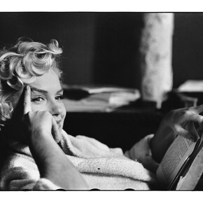 Marilyn Monroe, New York 1956 © Elliott Erwitt / Magnum. Image courtesy of Huxley-Parlour Gallery