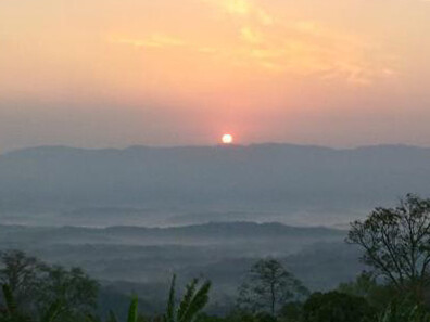 It's like a beautiful scene painted by a perfect artist