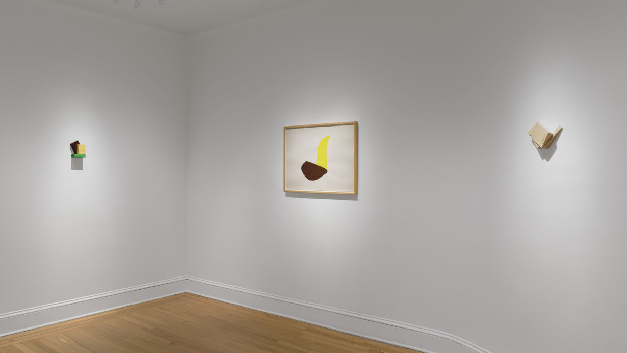 Joel Shapiro, Gouaches and reliefs 1978–83, exhibition view. Courtesy of Craig Starr Gallery