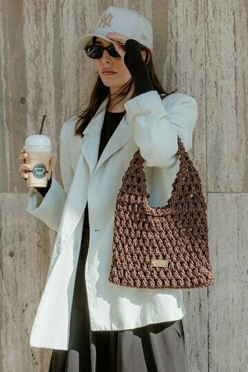 Olivia dark caramel, Bamey