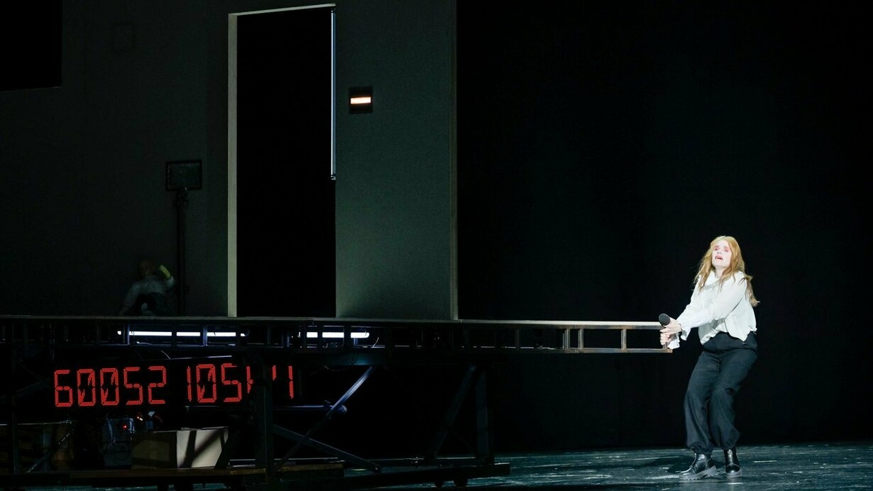 Angabe der person. Courtesy of the Deutsches Theater