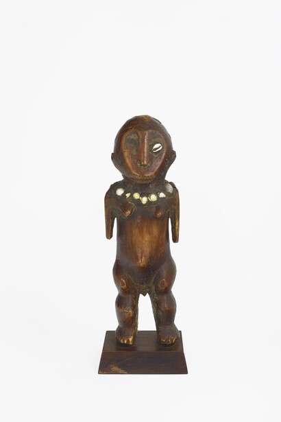 Tribal
Ivory Initiation Figurine, Lega, R.D.C.
Ivory
10 1/4 inches high
Provenance
Adolphe Stoclet, Brussels, circa 1918
By family descent
Collection Porre-Chaboche