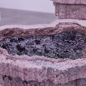 Tiril Hasselknippe. Braut. Courtesy of Magenta Plains