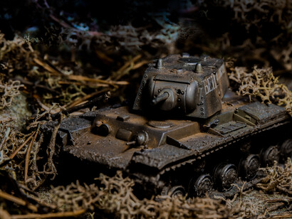 Miniature tank