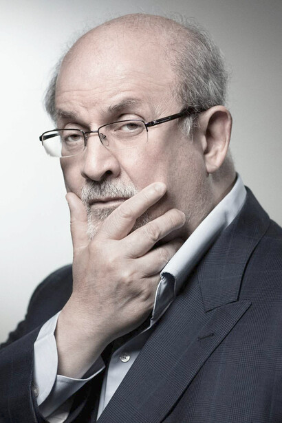 Salman Rushdie siempre ha planteado críticas en sus escritos a los gobiernos de los países en los que ha vivido y al extremismo religioso