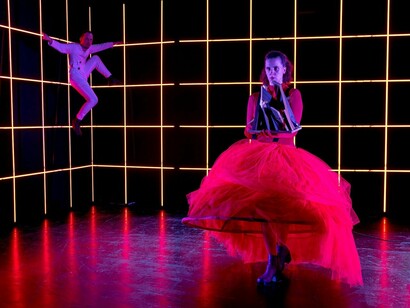 Herz aus polyester. Courtesy of the Deutsches Theater