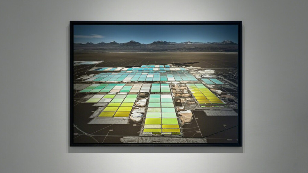 Edward Burtynsky. Courtesy of Flowers Gallery