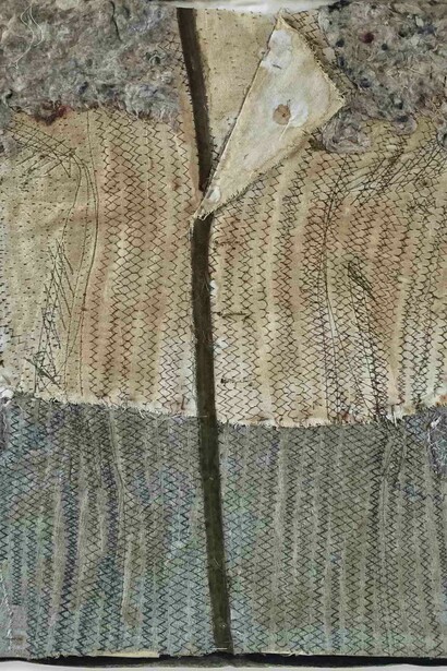 Identity shirt, second generation, 1969, stoffe varie, filo, matita, sangue, cm. 58,2 x 50,4, courtesy P420, Bologna