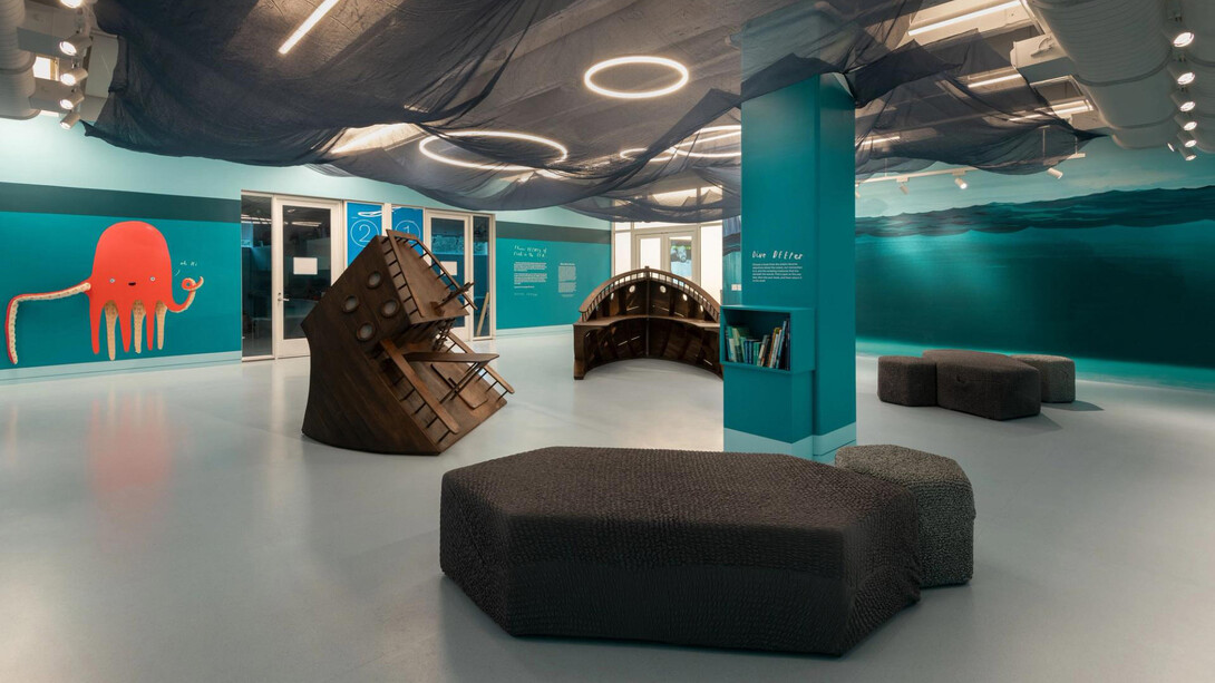 Oliver Jeffers, Life at sea, exhibition view. Courtesy of the Brooklyn Museum