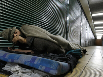 Durmiendo en el metro