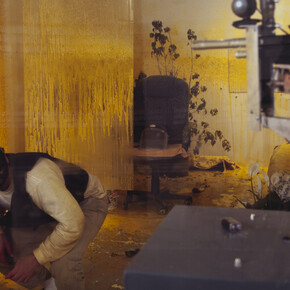 Wafaa Bilal, Domestic tension #4, 2007. Courtesy of MoCP