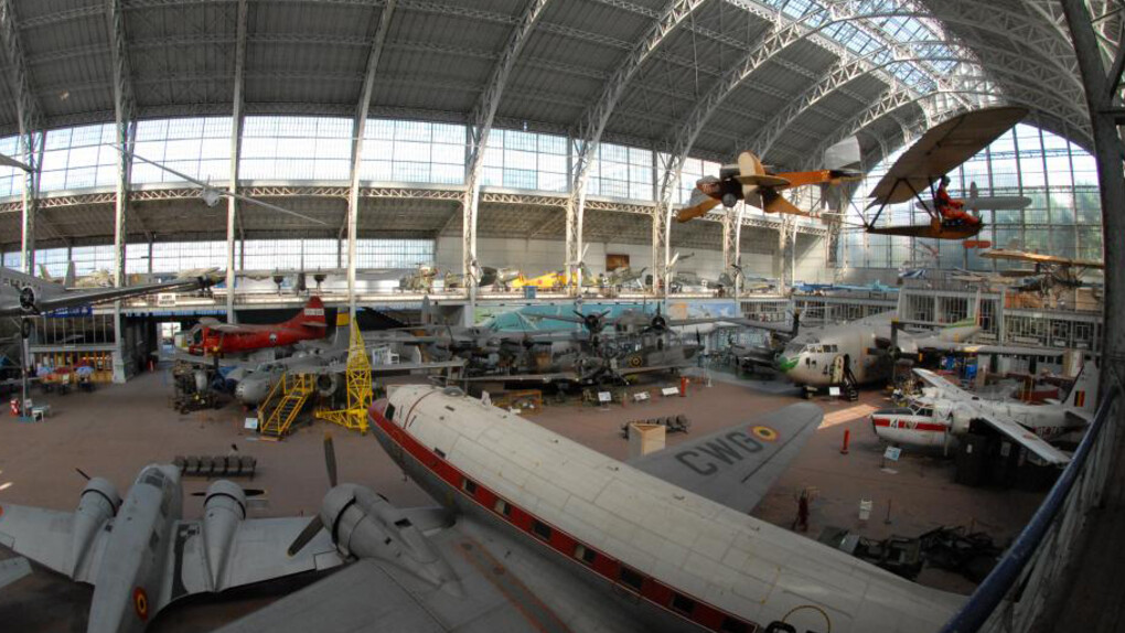 Hall de l'Aviation. Courtesy of Royal Army and Military History Museum