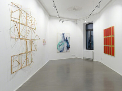 In neuen Räumen! Henrik Eiben, Fergus Feehily, Natascha Schmitten, Winston Roeth. Installationsansichten. Courtesy Galerie Christian Lethert, Köln