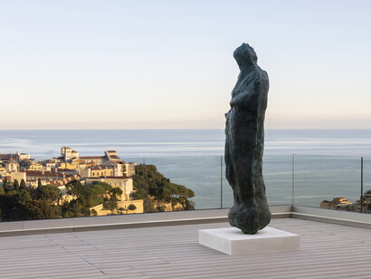 Francisco Tropa, Paésine, exhibition view. Courtesy of Nouveau Musée National de Monaco