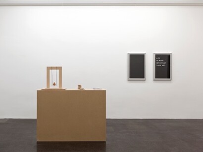 Il fait beau aujourd'hui, Exhibition view. Courtesy of Barbara Gross