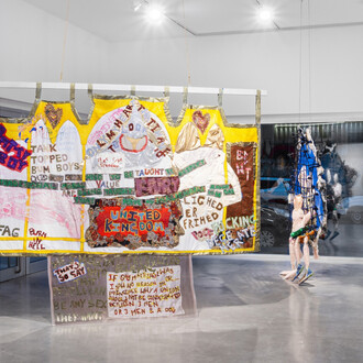 Ruben Montini, Come fuoco in una pozzanghera come fuoco spento, vista della mostra. Per gentile concessione di Prometeo Gallery